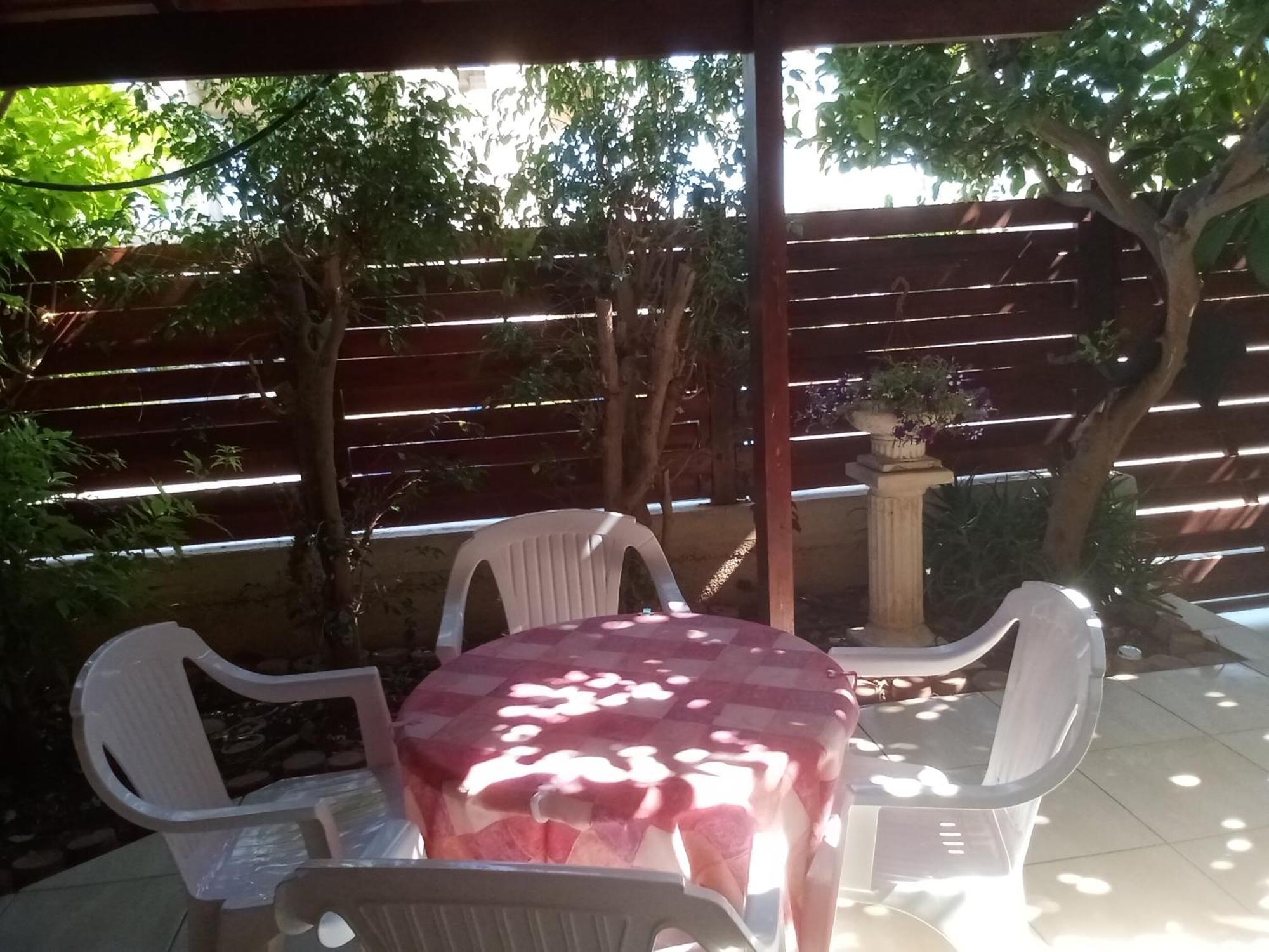 Green Patio Ларнака Экстерьер фото
